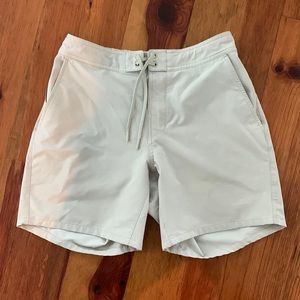 Ten thousand Foundation shorts Small 7 inch.